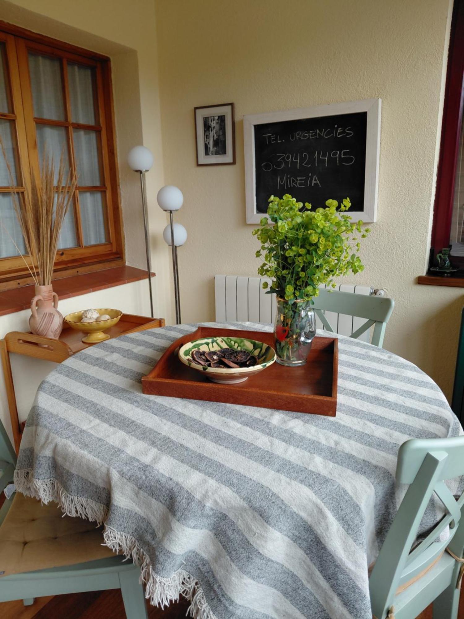 Chalet Entre Parques Naturales Vallgorguina ภายนอก รูปภาพ
